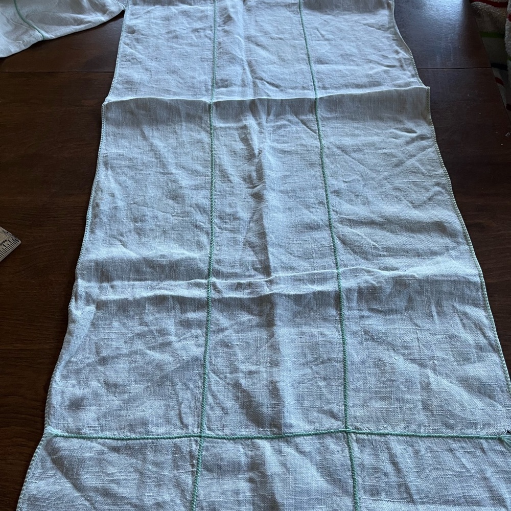 Vintage set of two  White and Green Table Runner